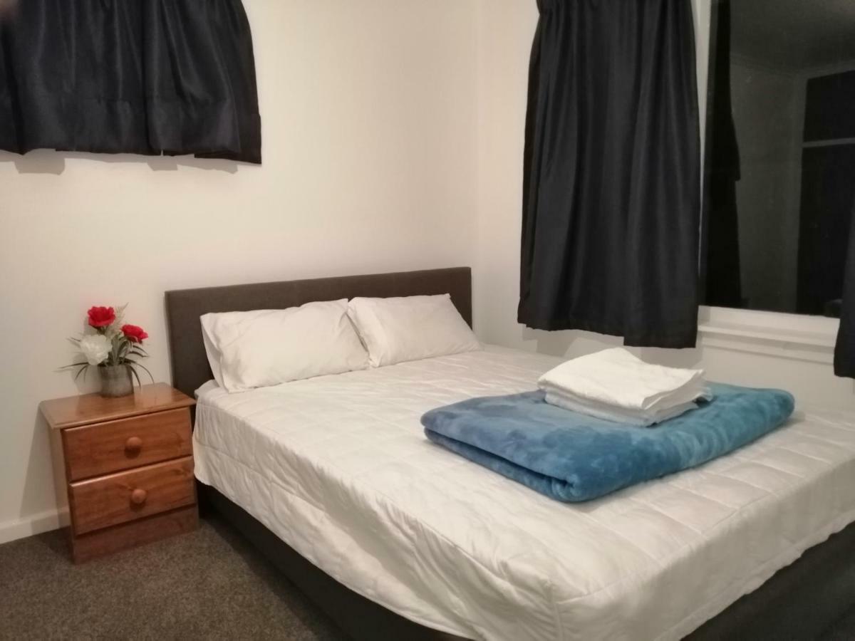 כרייסטצ'רץ' Homestay Double Room, Near The City Center מראה חיצוני תמונה